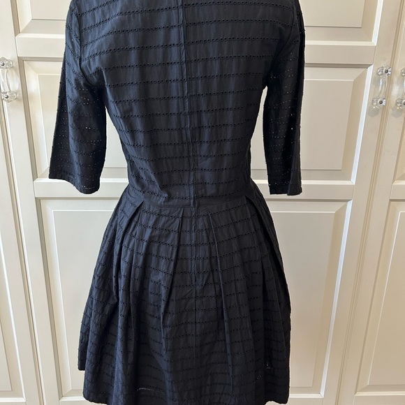 Gap Fit & Flare Black Eyelet Dress Size 4 - Picture 3 of 6